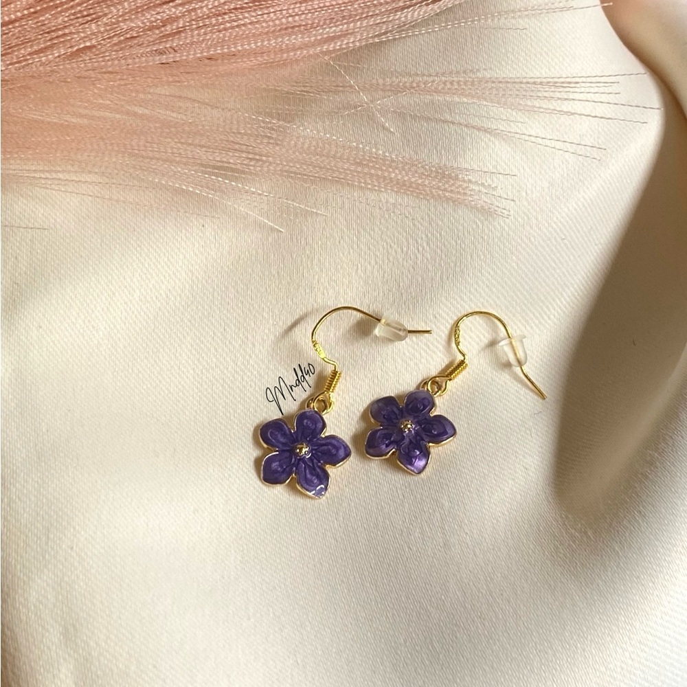 LAST ONE - Handmade Purple Flower Earrings
